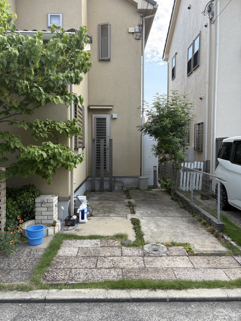 ニトリモール枚方近郊（ぽえむ南橋バス停近隣）の駐車場写真