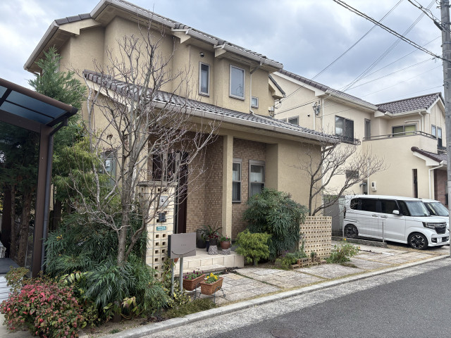 ニトリモール枚方近郊（ぽえむ南橋バス停近隣）の駐車場写真