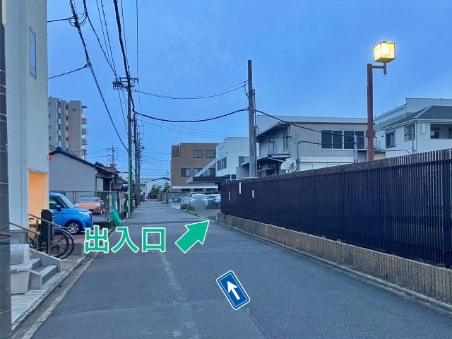 [860c4]弥次ヱ町4丁目 個宅アキッパ駐車場の駐車場写真