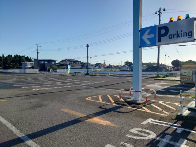 ダイナム千葉長生店駐車場の駐車場写真