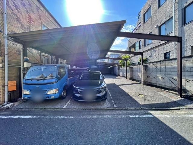 駐車場写真2