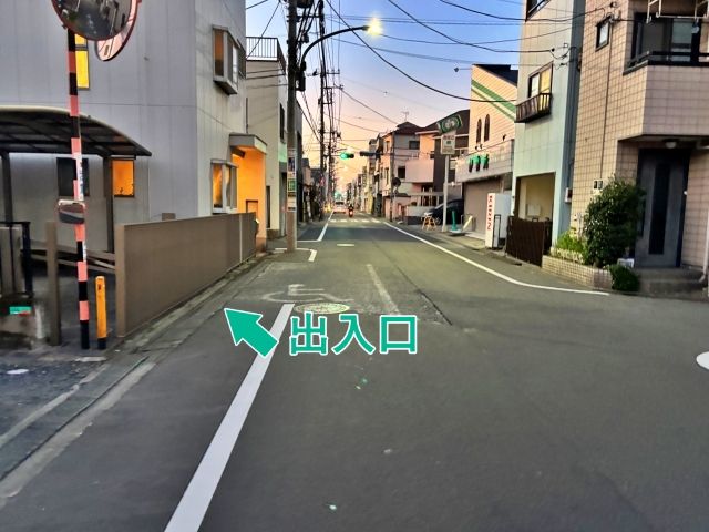 本木1丁目24-20◯アキッパ駐車場の駐車場写真