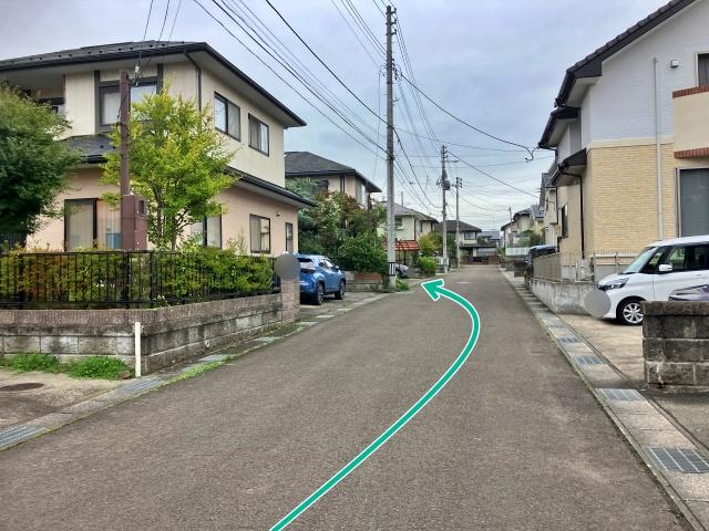 菅谷台4丁目26-10駐車場の駐車場写真
