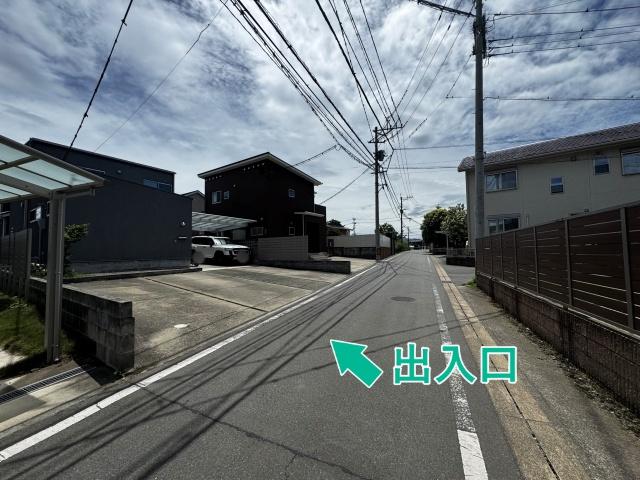 小山7丁目3-27駐車場の駐車場写真