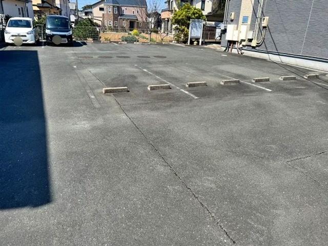 レオパレスヴェルシュ駐車場【39916】の駐車場写真