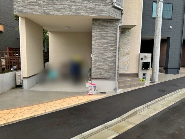 [89e3e]N藤沢市川名1丁目2 アキッパ駐車場の駐車場写真