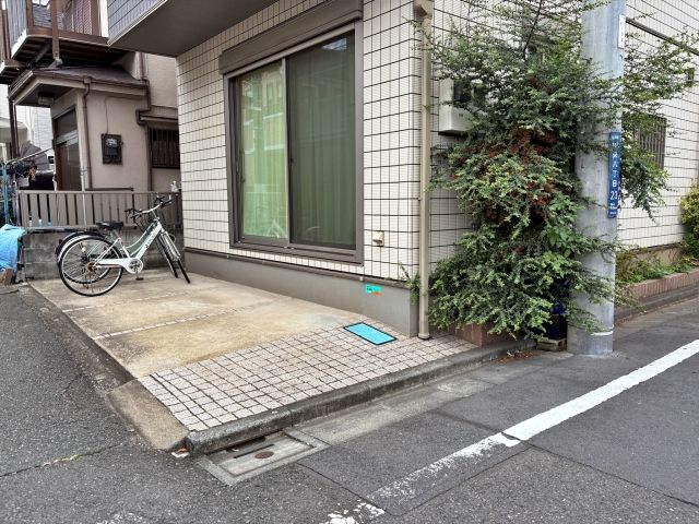 駐車場写真2