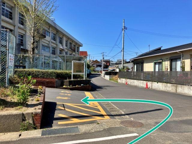 四万十市立具同小学校【しまんと市民祭納涼花火大会公式】の駐車場写真