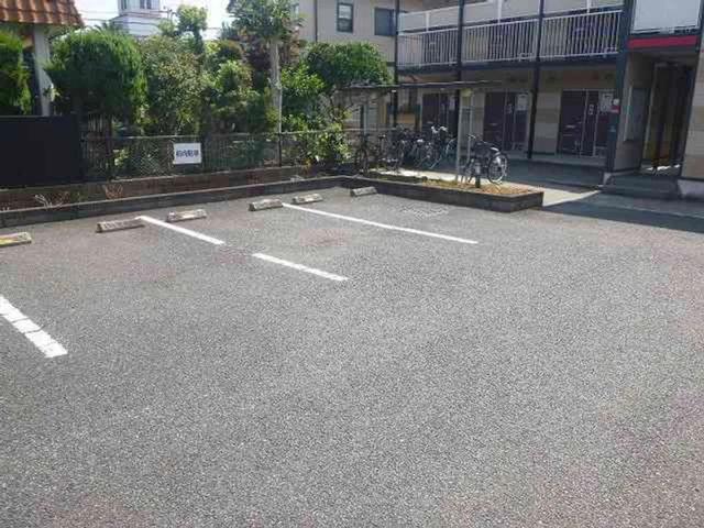 レオパレスパレット壱番館駐車場【28375】の駐車場写真