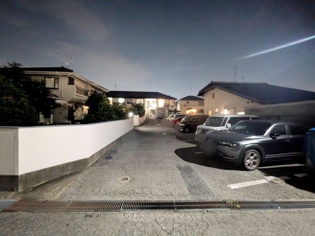 駐車場写真2