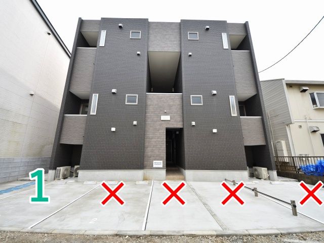 CB北柏グランディールの駐車場写真