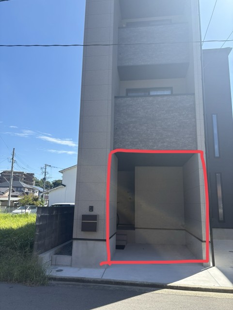 姪の浜3丁目17-5駐車場の駐車場写真