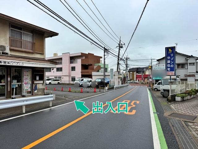 新倉2丁目29 クリーニング屋☆アキッパ駐車場の駐車場写真