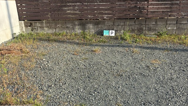 広沢3丁目7-11駐車場の駐車場写真