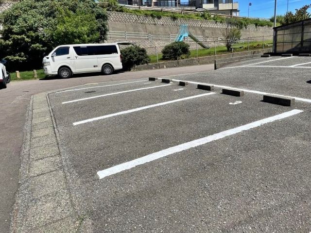 アース大根布駐車場の駐車場写真