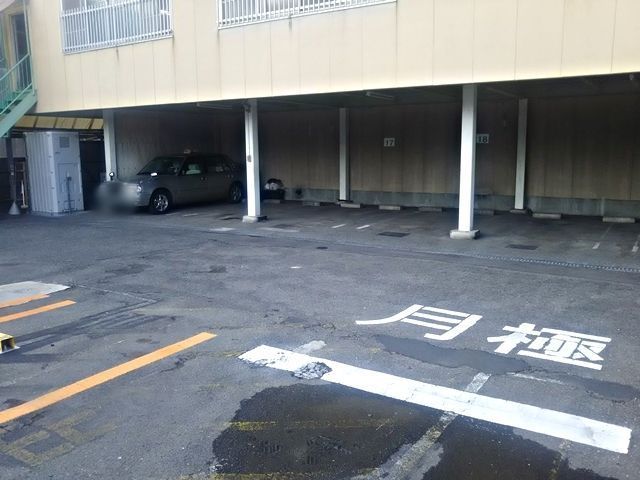 八尾市陽光園2丁目4 キングモータープール【21】の駐車場写真