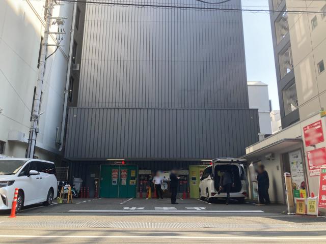 【3時間限定パック】（時間注意）エスト心斎橋駐車場【平日 入庫可能時間：15:00~22:00】の駐車場写真