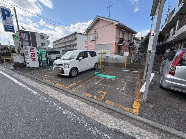 リロの駐車場 戸塚矢部町第1の駐車場写真
