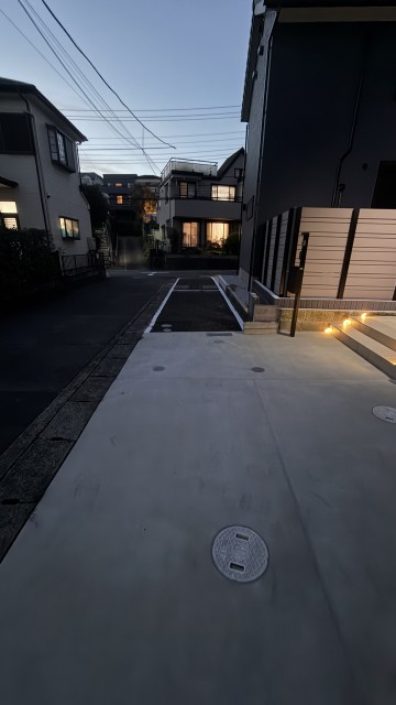 日野2丁目47-23駐車場の駐車場写真