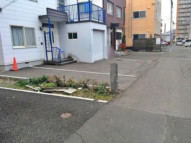 駐車場周辺