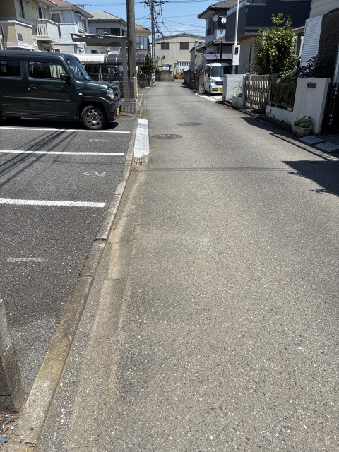 西橋本4丁目10-12駐車場の駐車場写真
