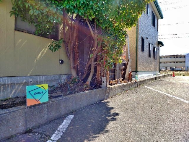 諏訪大社上社徒歩圏akippaアスト駐車場【金曜日19:30~23:59限定】の駐車場写真