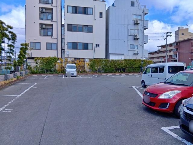 京阪パーキング ガーデナーズパークの駐車場写真