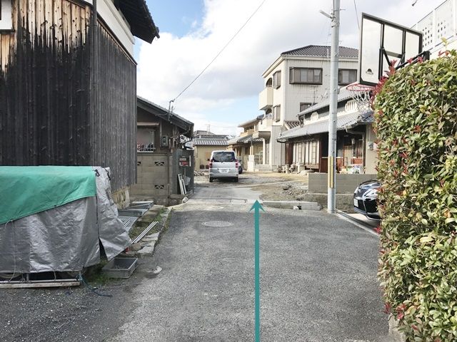 【道順4】直進してください。