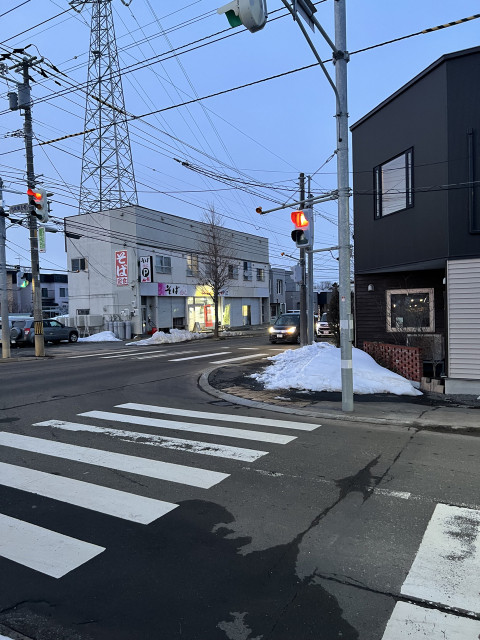 月寒東4条16丁目1-35駐車場の駐車場写真