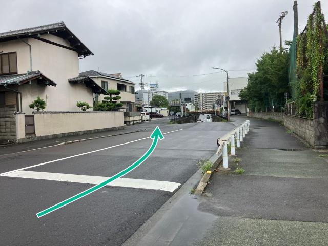 [90de6]瀬戸内町20 個宅駐車場の駐車場写真
