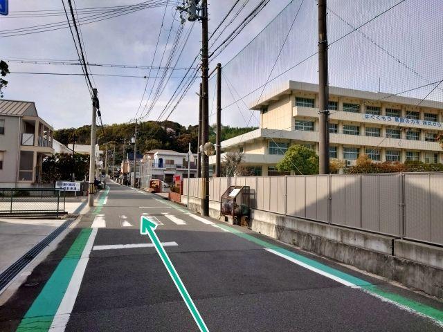 洲浜中学校【淡路島まつり公式駐車場】の駐車場写真