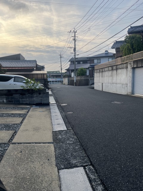 沖田3丁目15-12駐車場の駐車場写真