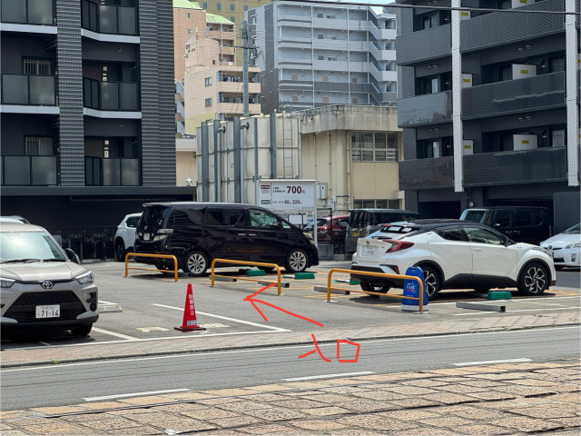 紺屋町２丁目平面駐車場の駐車場写真