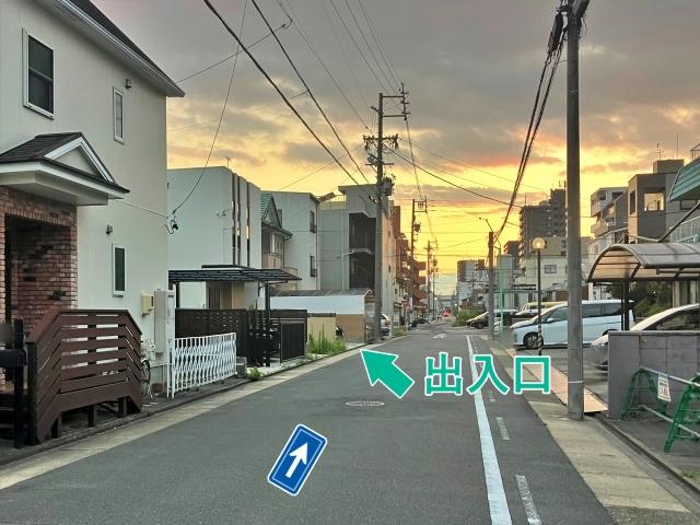 金城2丁目3-7駐車場の駐車場写真