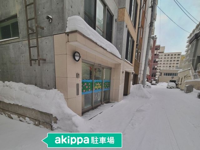 ハイツ大通り横駐車場【利用時間:7:30~23:59】の駐車場写真