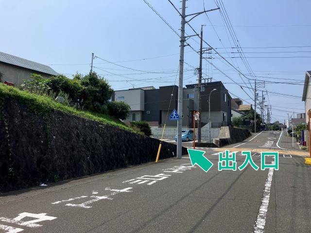 [92bff]栗原35 個宅駐車場の駐車場写真