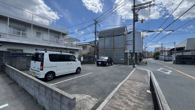 柳町14-1駐車場【4台空き有】の駐車場写真