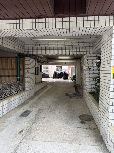 千駄ケ谷駅前駐車場の駐車場写真