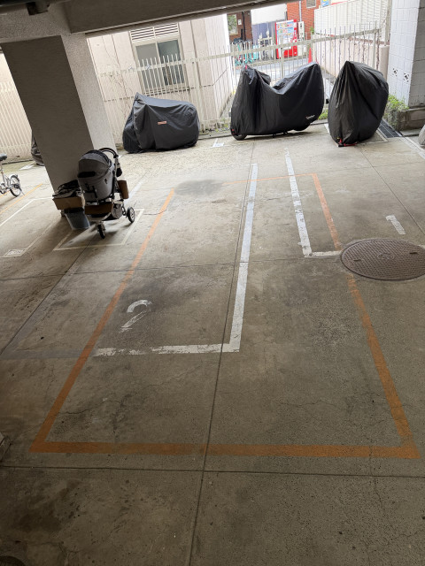 千駄ケ谷駅前駐車場の駐車場写真