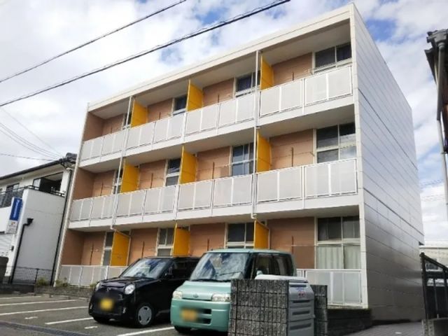 レオパレス毘沙門駐車場【14139】の駐車場写真