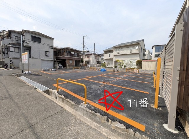 千里丘中駐車場の駐車場写真