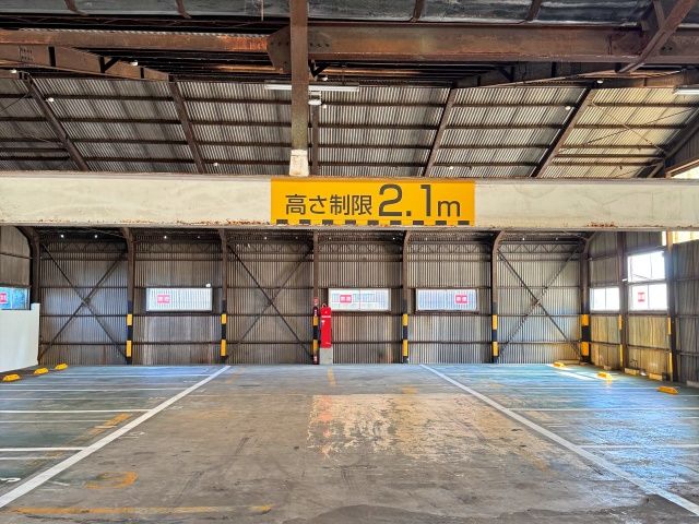 ホテル フロント・イン福岡空港 第2駐車場【2F】（6）の駐車場写真