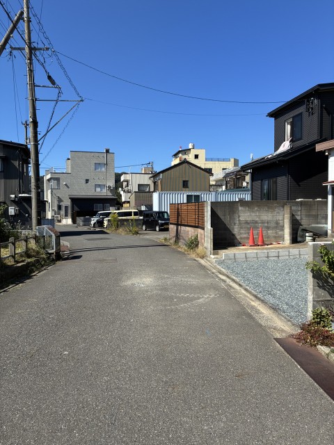 西木田1丁目駐車場西側の駐車場写真