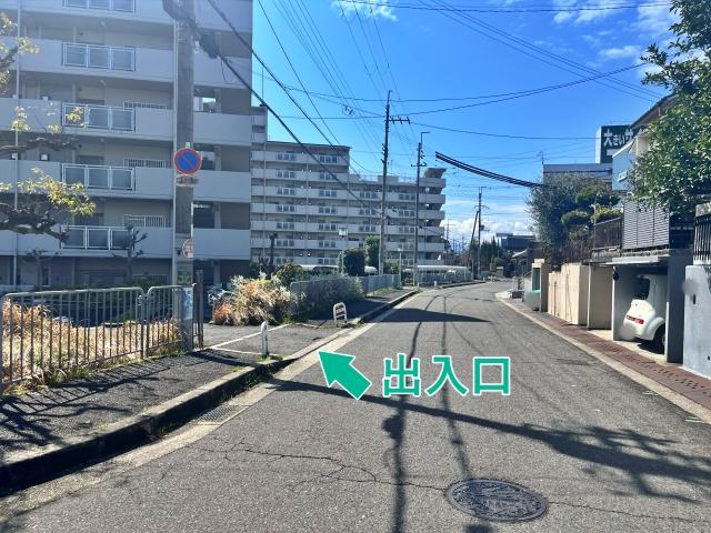 富田林錦ケ丘団地駐車場(1号棟付近)の駐車場写真