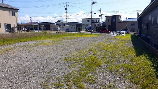大曲タイヤ大花町駐車場の駐車場写真