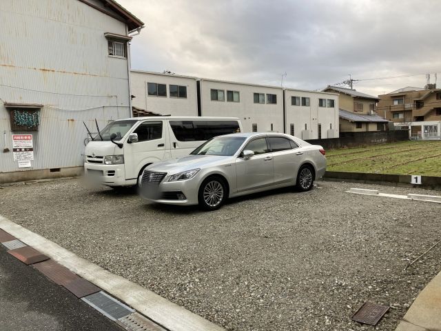 駐車場写真2