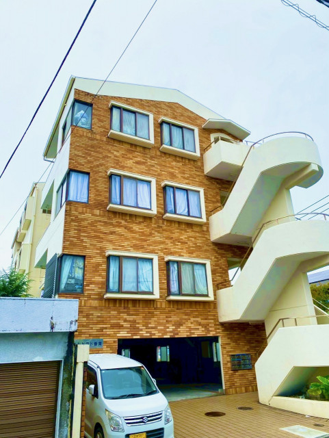 上香貫槙島町1352エルドラド香貫駐車場7番もしくは表の左側の駐車場写真