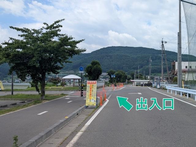 岡谷湖畔公園 多目的広場【UNAGI ROCK FESTIVAL2026 10月4日(日)】の駐車場写真