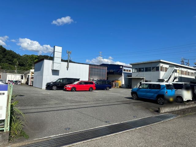 かばんの総合病院 山澤工房駐車場(年末年始限定)の駐車場写真