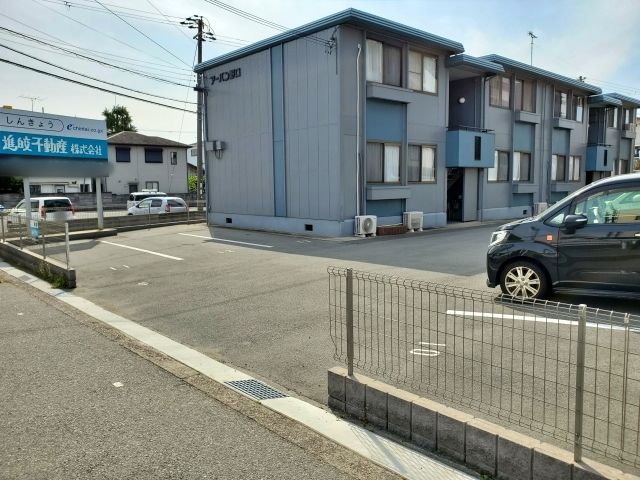 駐車場写真